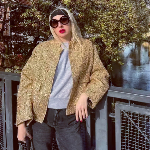 Damen Glamouröse Paillettenjacke mit kurzem Schnitt und eleganten Akzenten EB