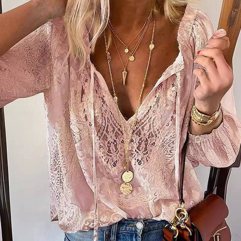 Damen Elegante und feminine Bluse mit V-Ausschnitt und Spitzenakzenten EB