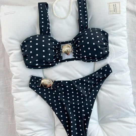 Damen Bikini mit dekorativen Rüschen und goldenen Akzenten EB