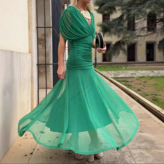 Damen nan fließendes Abendkleid mit transparentem Chiffon-Capelet, V-Ausschnitt und taillierter Drapierung EB