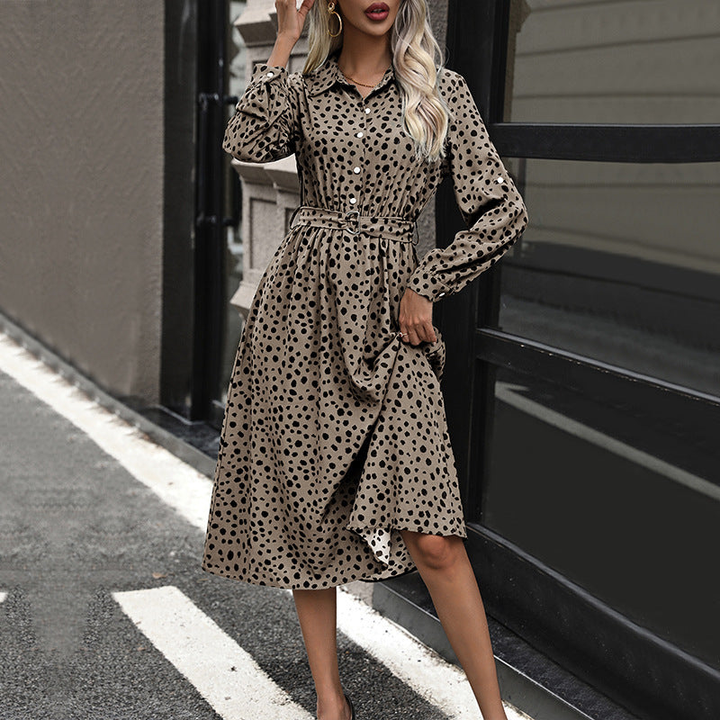 Damen Midi-Kleid mit punktiertem Muster und tailliertem Gürtel EB