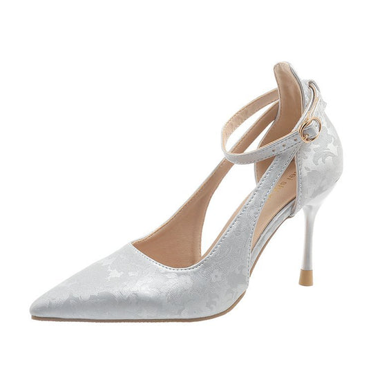 Damen Spitzen High Heels mit eleganter Fesselriemenverzierung EB