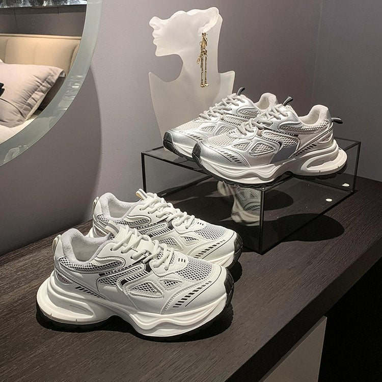 Damen sportliche Sneakers mit atmungsaktiver Mesh-Oberfläche und robustem Sohlenprofil EB