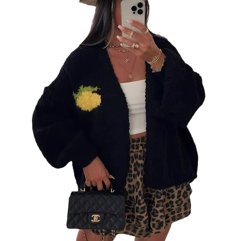 Damen Strickjacke mit fröhlichem Ananas-Motiv und oversized Schnitt EB
