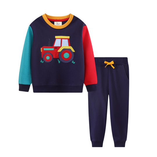 Jungen Sweatshirt- und Jogginghose-Set mit aufregendem Traktor-Design EB