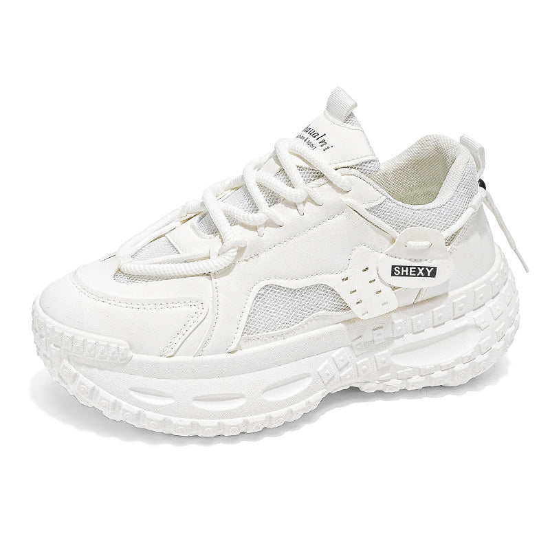 Damen Sportliche Sneakers mit luftiger Mesh-Oberfläche und dämpfendem Sohlenprofil EB