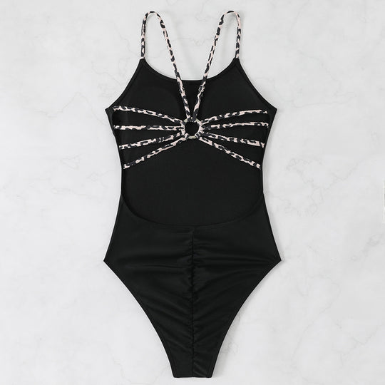 Damen Einteiler-Badeanzug mit raffinierten Schnittdetails EB