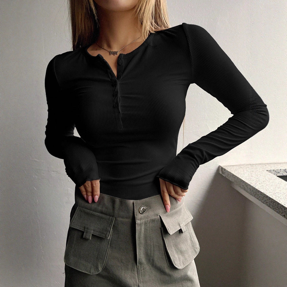 Damen Figurnahe Rippstrick-Henleyshirt mit Knopfleiste und Langarm EB
