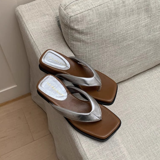 Damen elegante Flip-Flop Pantoletten mit modischem Design und rutschfester Sohle EB