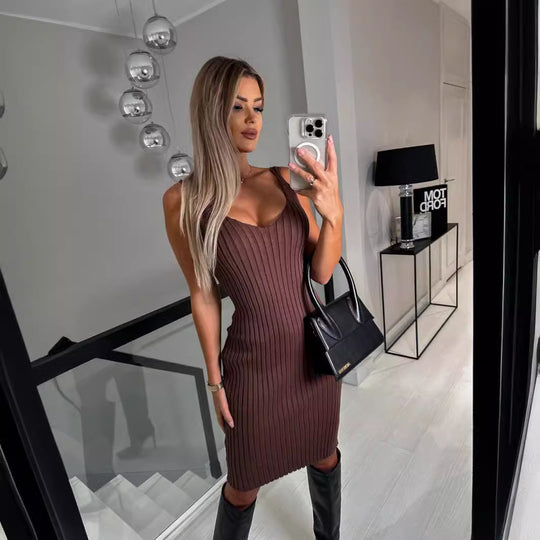 Damen figurbetontes Rippshirt-Kleid mit elegantem Ausschnitt EB