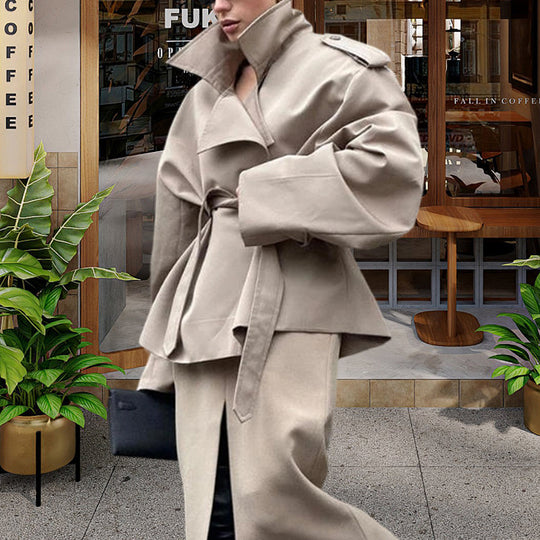 Damen Oversized Trenchcoat mit hochgeschlossenem Kragen und weiten Ärmeln EB