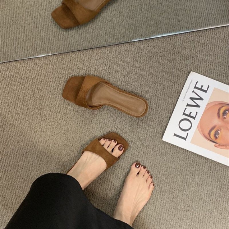Damen elegante Mules mit modernem Design EB