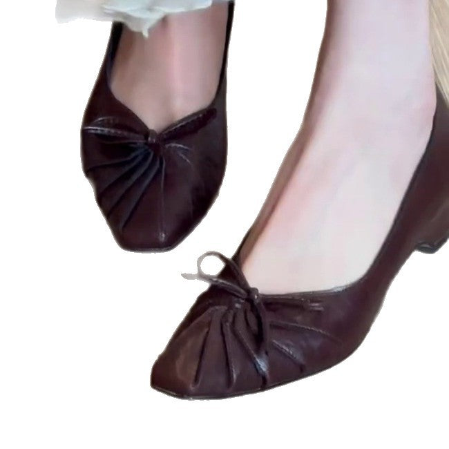 Damen Ballerina mit verspielter Schleifenapplikation aus hochwertigem Leder EB