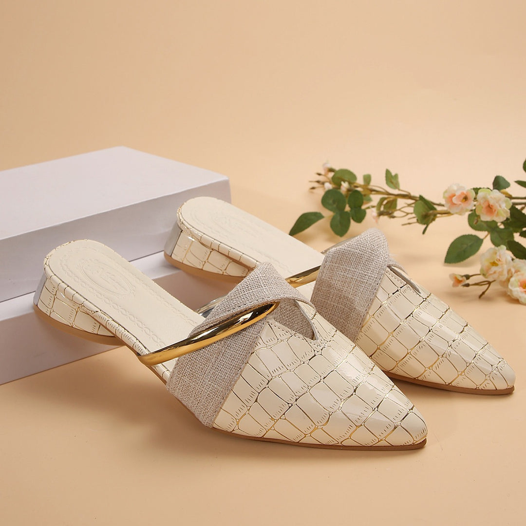 Damen Elegante und stilvolle Mules mit metallic Akzent EB