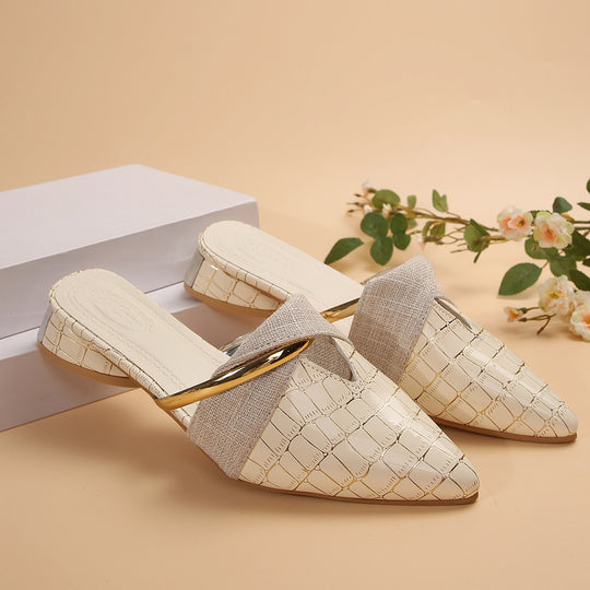 Damen Elegante und stilvolle Mules mit metallic Akzent EB