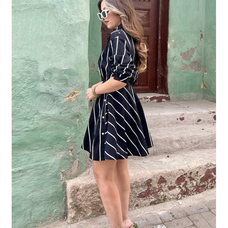 Damen Casual Hemdkleid mit asymmetrischem Rock und Streifen EB