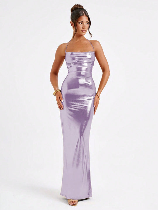 Damen Glamouröses Abendkleid mit Spaghettiträgern und figurschmeichelndem Schnitt EB