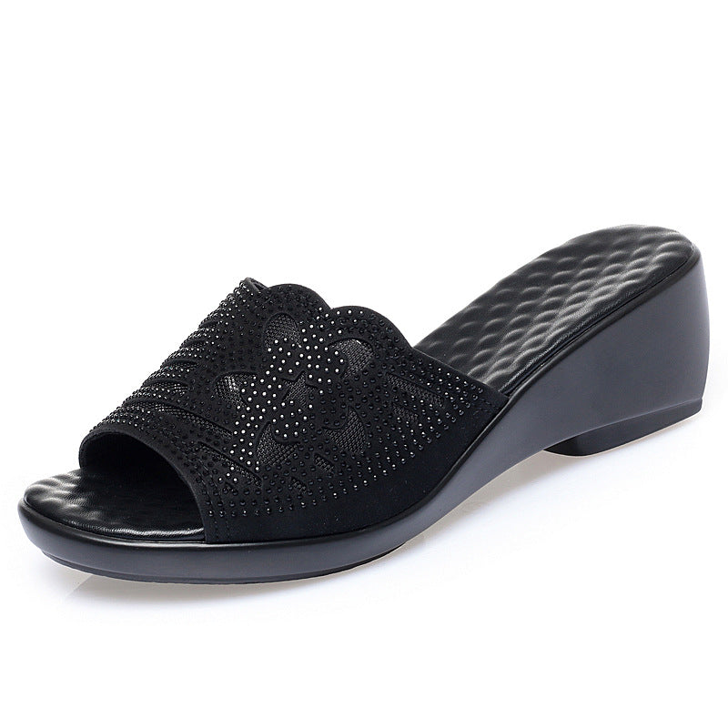 Damen Fashion Sandalen mit modischer Blütenapplikation und komfortablem Plateau EB
