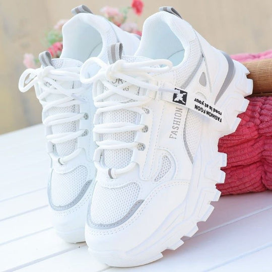 Damen Sportliche Sneakers mit atmungsaktiver Mesh-Oberfläche und stoßdämpfender Sohle EB