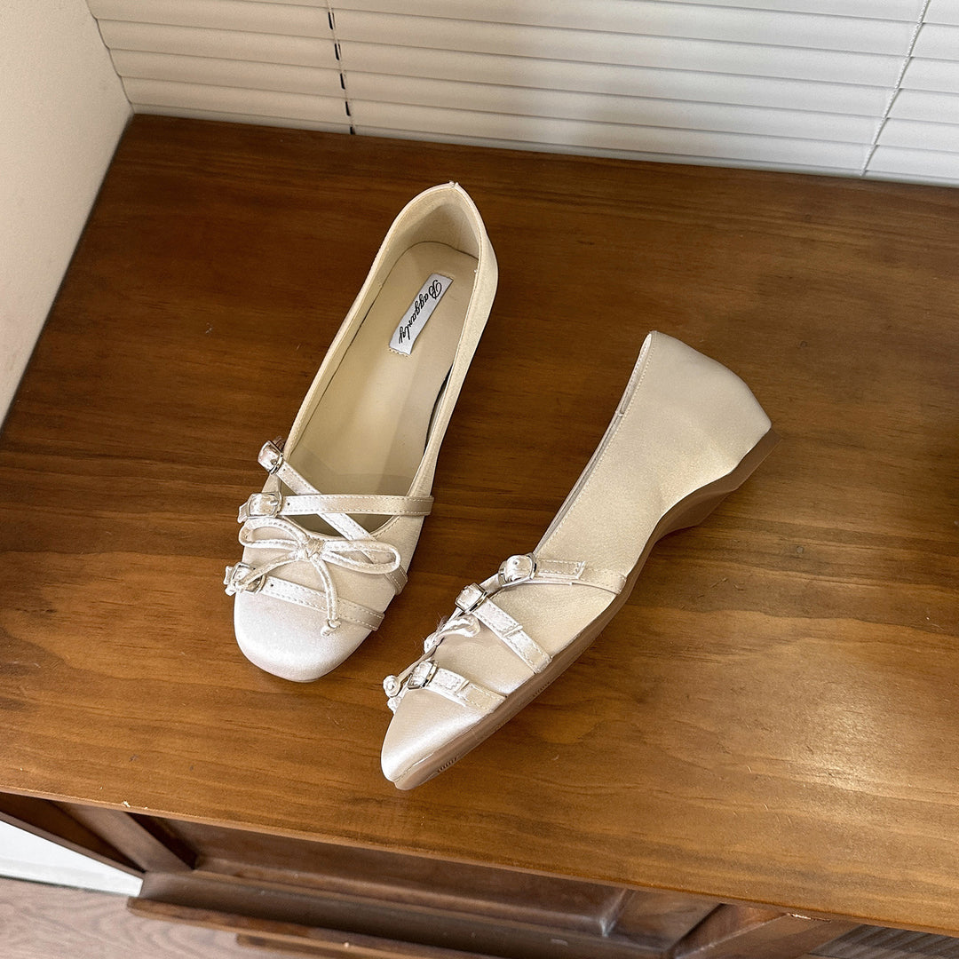 Damen Ballerinas mit modischen Riemchen und dekorativen Schnallen EB