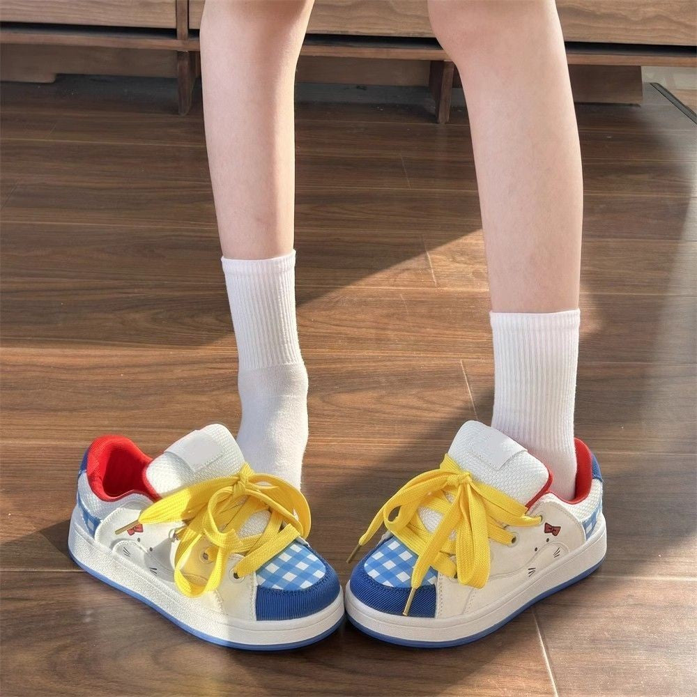 Damen Verspielte Sneakers mit einer Kombination aus Hochwertigem Obermaterial und Farbigen Akzenten EB