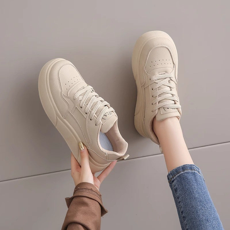 Damen Trendige Plattform-Sneaker mit bequemer Dämpfung und modischem Design EB