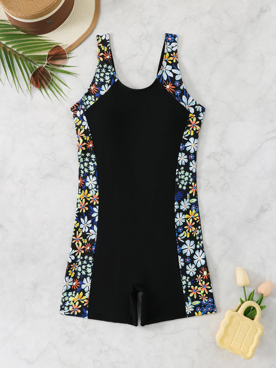Damen Sportlicher Schwimmanzug mit grafischem Design EB