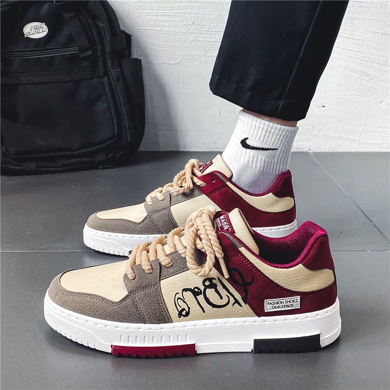 Damen Modische Sneakers mit einzigartigem Schnür-Design und robustem Profil EB