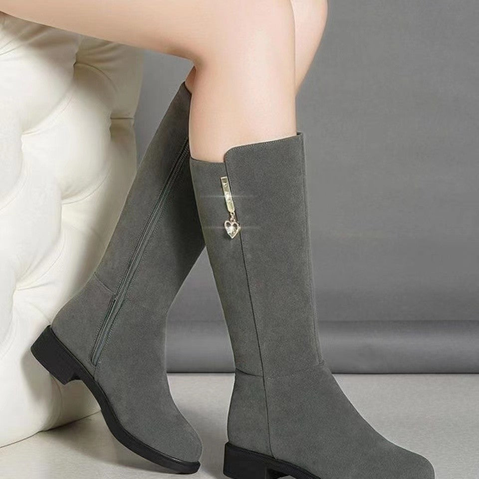Damen Hochwertige Stiefel mit seitlichem Reißverschluss und modischem Detail EB