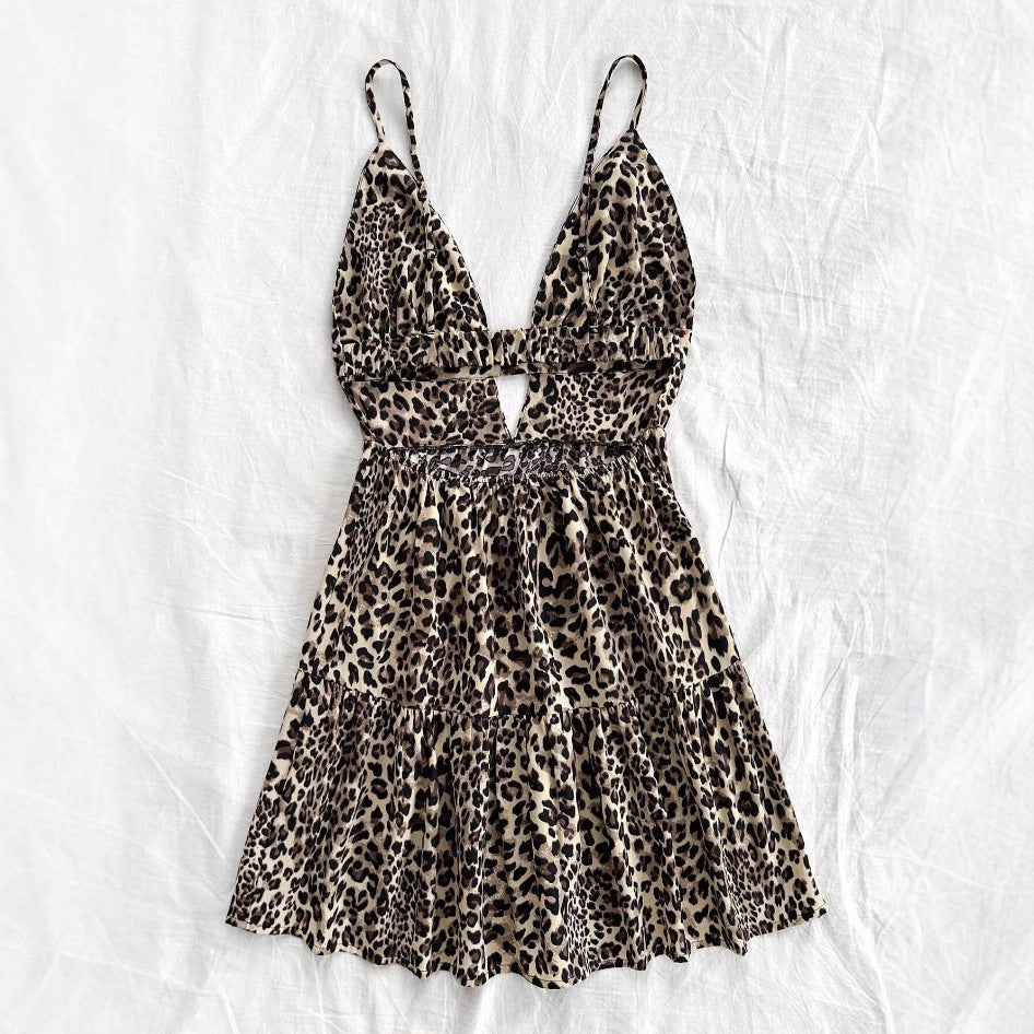 Damen Kleid mit raffiniertem Leo-Design und verstellbaren Trägern EB