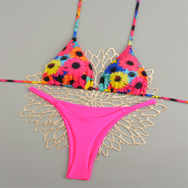 Damen Triangelbikini mit buntem Muster und verstellbaren Trägern EB