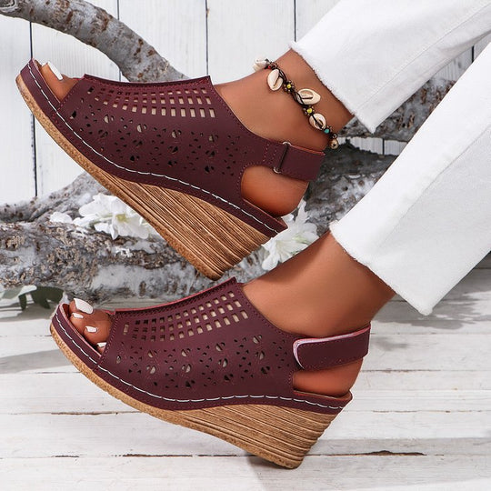 Damen Wedge-Sandalen mit luftiger Perforation und anatomischem Fußbett EB