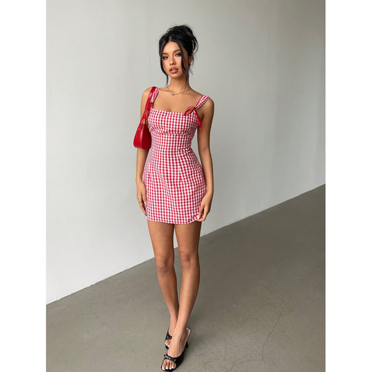 Damen Minikleid mit schickem V-Ausschnitt und dekorativem Rückenausschnitt EB
