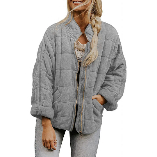 Damen Steppjacke im Oversized Schnitt mit Stehkragen und verdecktem Reißverschluss EB