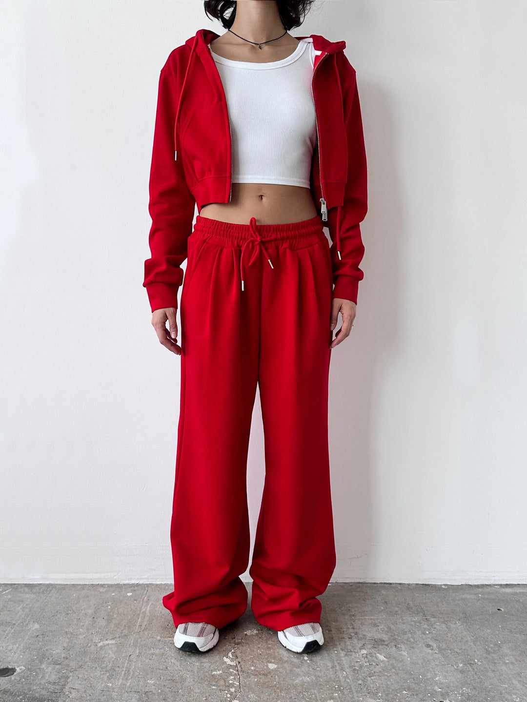 Damen kurzes Zip-Kapuzenjacken- und High-Waist Wide-Leg Jogginghose Set aus weichem French Terry EB