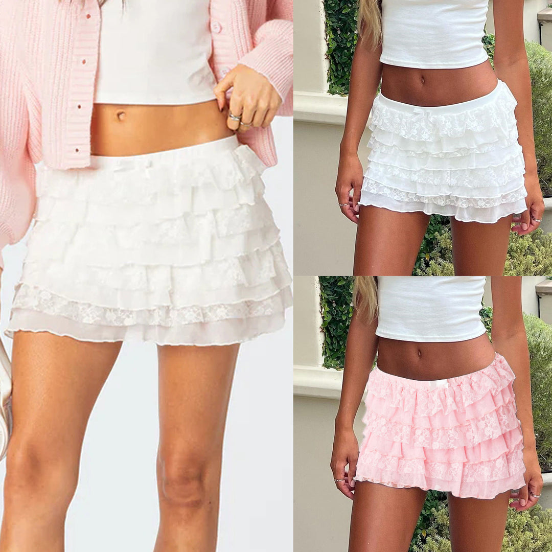 Damen Rüschenshort mit eleganter Spitzenverzierung EB