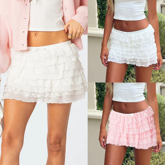 Damen Rüschenshort mit eleganter Spitzenverzierung EB