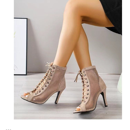 Damen Offene Schnürstiefeletten mit Netzdetails und eleganter Absatzhöhe EB