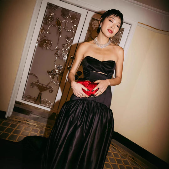 Damen Elegantes Maxikleid mit herzförmigem Ausschnitt und fließendem Rock EB