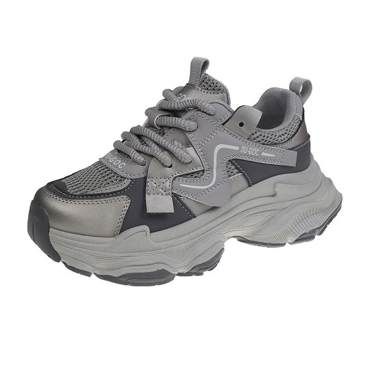 Damen Sneaker mit luftiger Mesh-Oberfläche und dämpfender Sohle EB