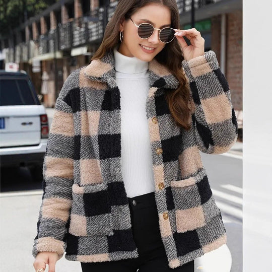 Damen nan gefütterte Karo Teddy-Fleece Shacket mit Knopfleiste und aufgesetzten Taschen EB