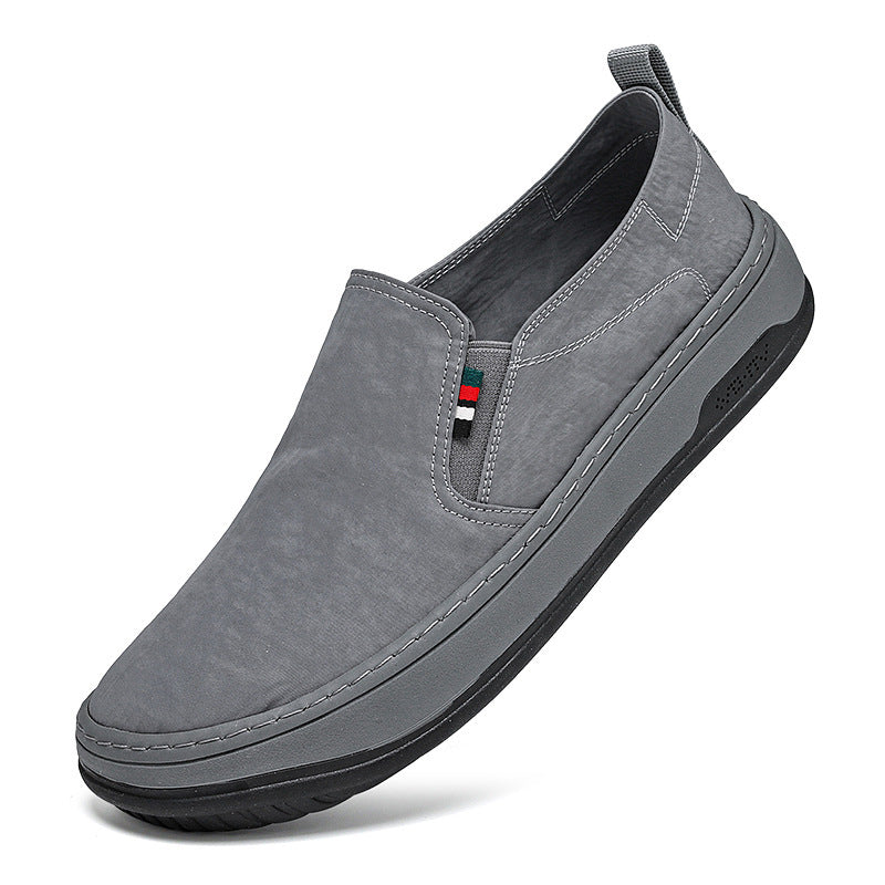 Damen Slip-On Sneakers mit atmungsaktiver Oberflächenstruktur EB