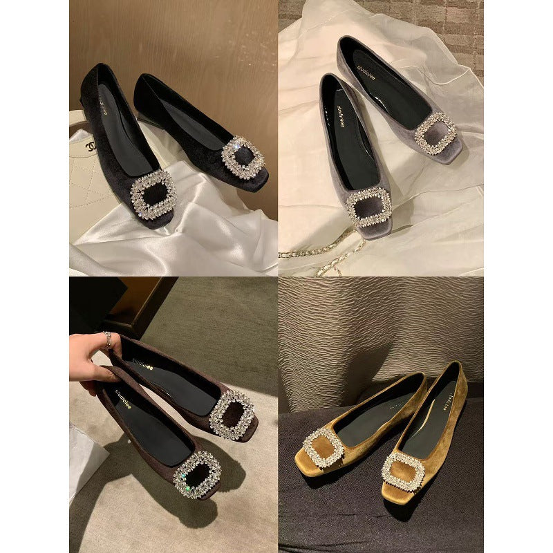 Damen Elegante Pumps mit funkelndem Schmuckdetail und bequemer Polsterung EB