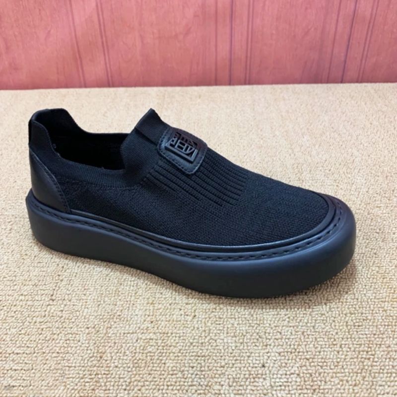 Damen modische Slip-On Sneakers EB