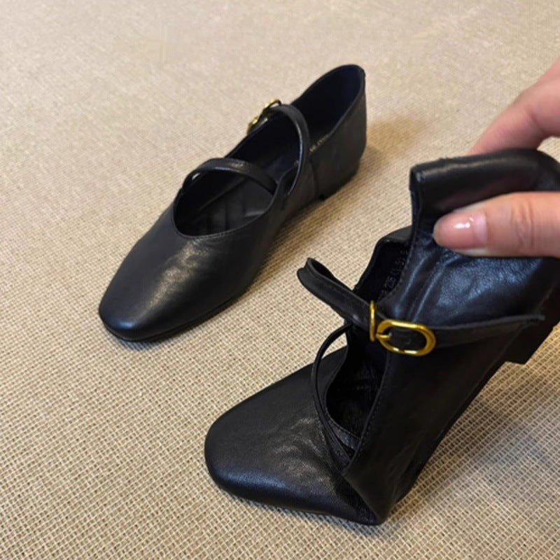 Damen Ballerina-Schuhe mit verstellbarem Riemchen und bequemem Fußbett EB