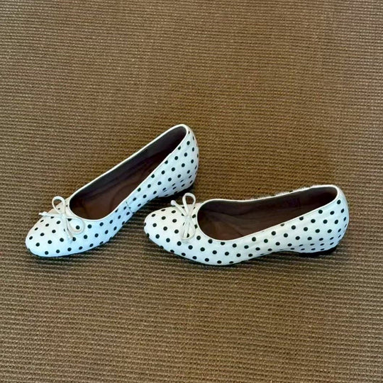 Damen Ballerinas mit klassischem Punktedesign und flexiblem Komfortfußbett EB