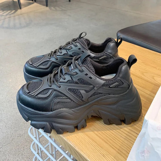 Damen Hochwertige Sneakers mit dicker Gummisohle und atmungsaktivem Obermaterial EB