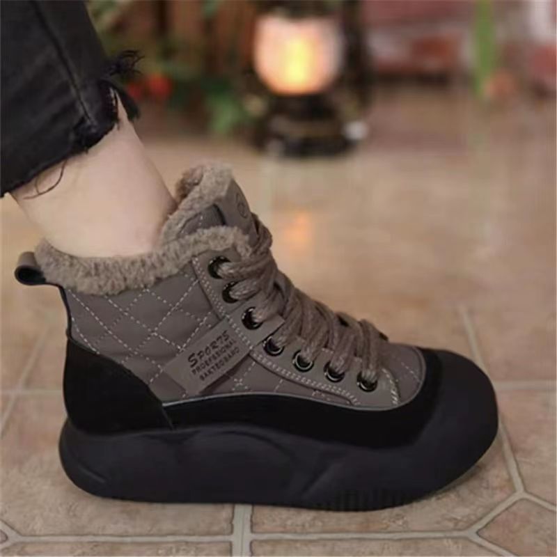 Damen Hochwertige Winterschuhe mit kuscheligem Innenfutter und rutschfester Sohle EB