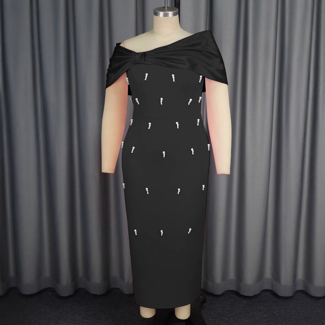 Damen Abendkleid mit schickem Oberteil und funkelnden Applikationen EB