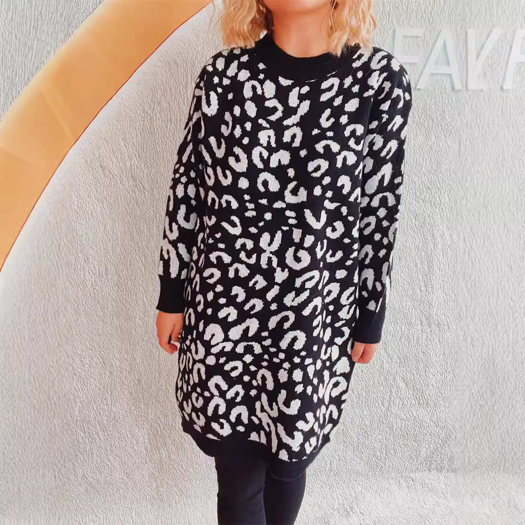 Damen Grobstrickkleid im modernen Leopardenmuster EB